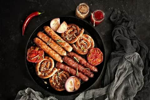 تصویر 2 از هات داگ گوشت قرمز بسته‌ بندی اقتصادی برای خانواده‌ ها